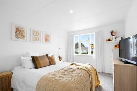 Photo of property in 128 Clarkin Road, Fairfield, Hamilton, 3214