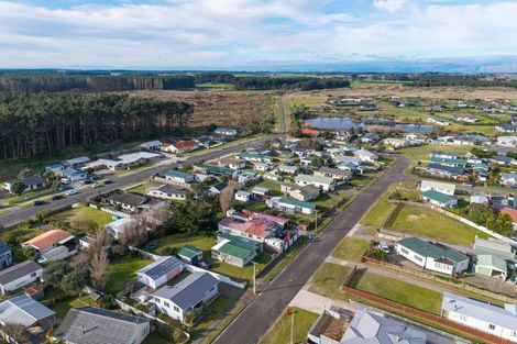 Photo of property in 9 Hennessy Street West, Foxton Beach, Foxton, 4815