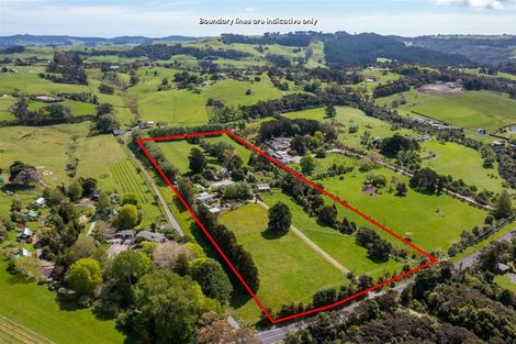 Photo of property in 1021 Old North Road, Waimauku, 0882