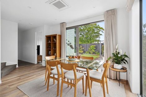 Photo of property in 10 Ada Close, Cambridge, 3434