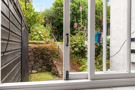 Photo of property in 28 Eleventh Avenue, Tauranga, 3110