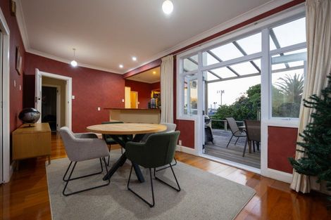Photo of property in 8 Russell Street, Palmerston North, 4414