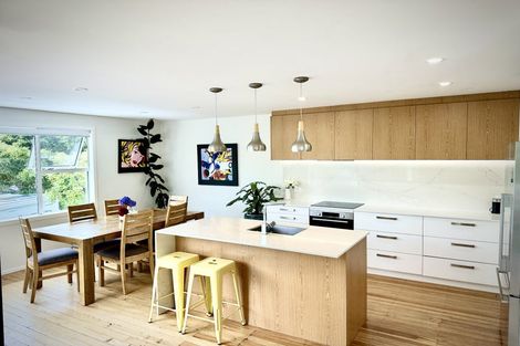 Photo of property in 1 Arahia Street, Northcote, Auckland, 0627