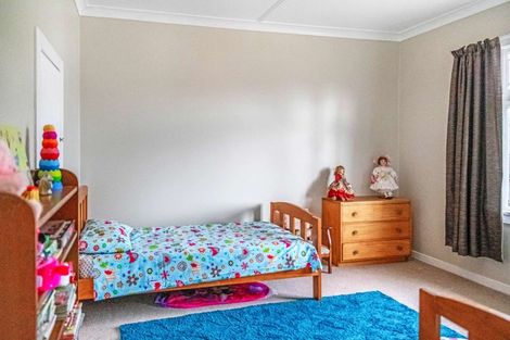 Photo of property in 56 Blaydon Street, Waikaia, 9778