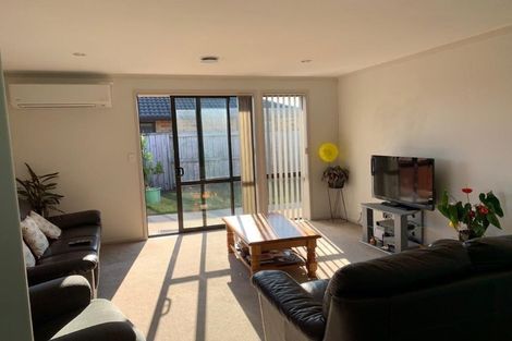 Photo of property in 111 Doncaster Drive, Papamoa Beach, Papamoa, 3118