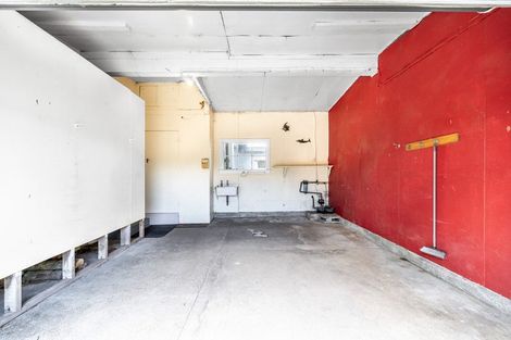 Photo of property in 49 Ferry Road, West Plains, Invercargill, 9879