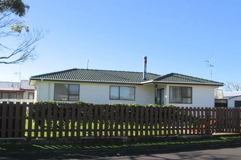 Photo of property in 1 Olive Place, Nawton, Hamilton, 3200