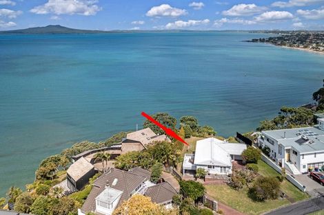 Photo of property in 49 Beach Road, Castor Bay, Auckland, 0620