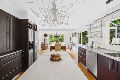 Photo of property in 88 The Circle, Manly, Whangaparaoa, 0930