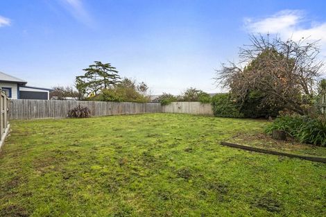 Photo of property in 19a Rosalie Terrace, Kelvin Grove, Palmerston North, 4414