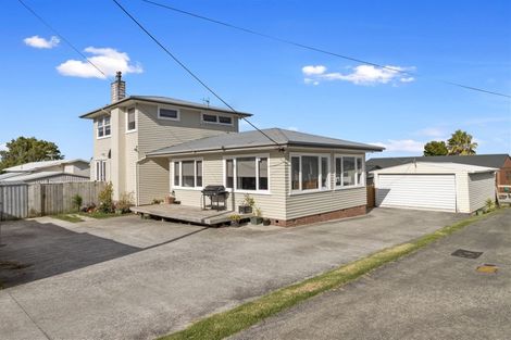 Photo of property in 106a Woodglen Road, Glen Eden, Auckland, 0602