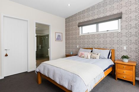 Photo of property in 147 Arataki Road, Havelock North, 4130