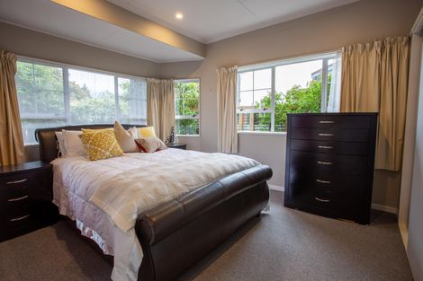 Photo of property in 6 Rhodes Street, Carterton, 5713