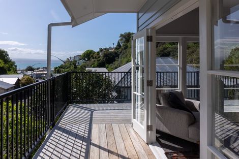 Photo of property in 157 Shakespeare Road, Bluff Hill, Napier, 4110