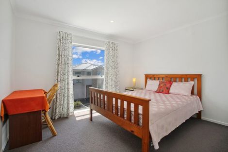 Photo of property in 7 Briddock Way, Swanson, Auckland, 0614