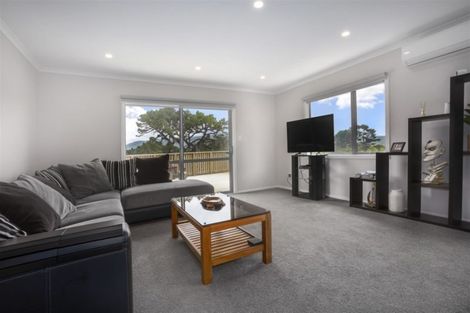 Photo of property in 17a Gloucester Street, Cannons Creek, Porirua, 5024