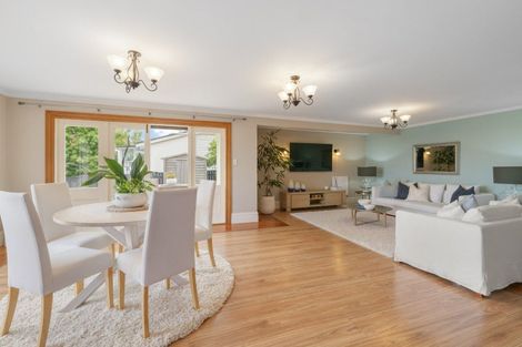 Photo of property in 72 Palmerston Road, Birkenhead, Auckland, 0626