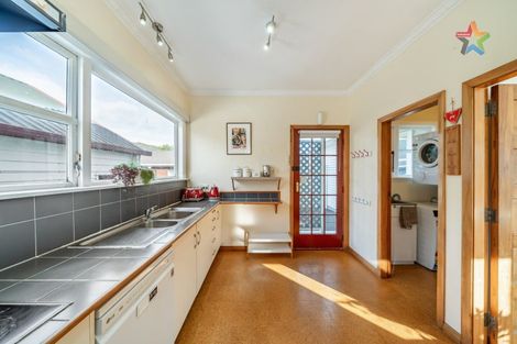 Photo of property in 12 Purser Grove, Fairfield, Lower Hutt, 5011