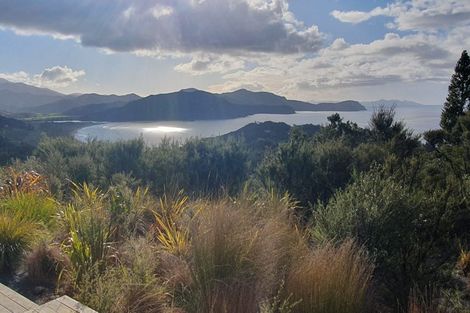 Photo of property in 867 Tuateawa Road, Waikawau, Coromandel, 3584