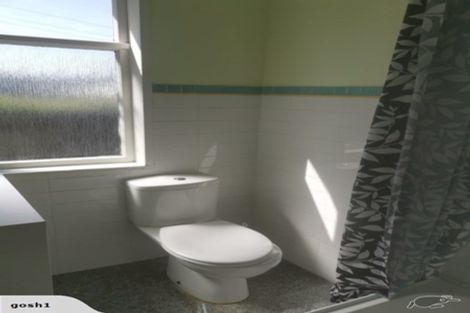 Photo of property in 8b Waimana Road, Conifer Grove, Takanini, 2112