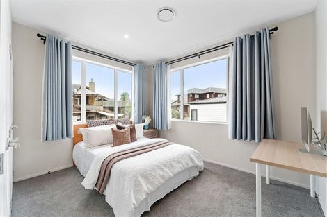 Photo of property in 7 Marlin Street, West Harbour, Auckland, 0618