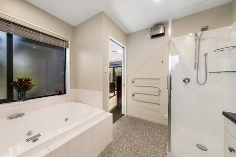 Photo of property in 17 Evergreen Place, Parklands, Christchurch, 8083