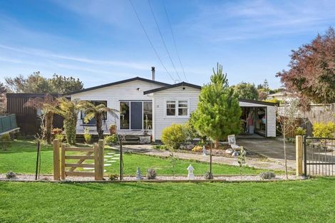 Photo of property in 12 Goddard Road, Tasman, Upper Moutere, 7173