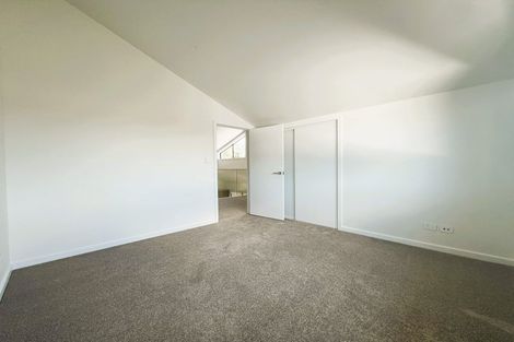 Photo of property in 16 Martin Street, Palmerston North, 4414