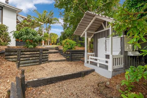 Photo of property in 1a Tainui Street, Torbay, Auckland, 0630