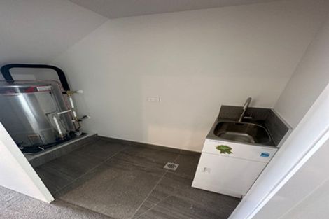 Photo of property in 39 Oakum Road, Whitby, Porirua, 5024