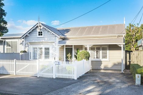 Photo of property in 18 Cuba Street, Petone, Lower Hutt, 5012