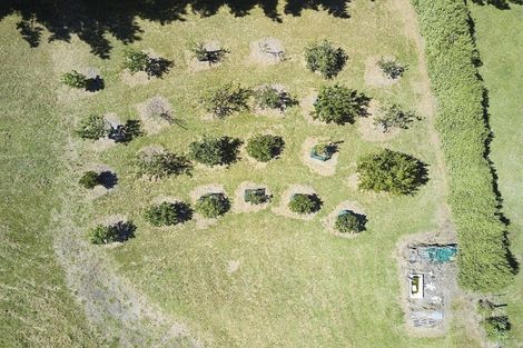 Photo of property in 64 Cable Bay Block Road, Cable Bay, 0420