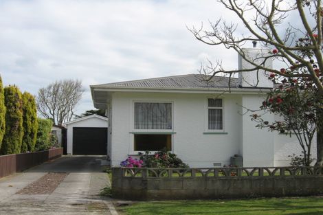 Photo of property in 36 Selwyn Crescent, College Estate, Whanganui, 4500