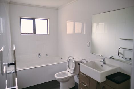 Photo of property in 36 Flintridge Drive, Flat Bush, Auckland, 2019