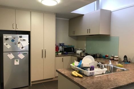 Photo of property in 3/8 Park Hill Road, Birkenhead, Auckland, 0626