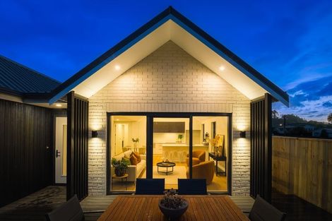 Photo of property in 26-28 Ruahine Street, Paraparaumu, 5032