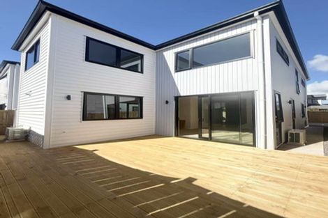 Photo of property in 23 Dianne Louise Drive, Half Moon Bay, Auckland, 2012