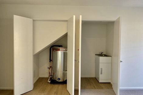 Photo of property in 1/33 Dickens Street, Addington, Christchurch, 8024