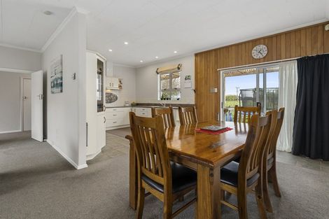 Photo of property in 240 Waughs Road, Bunnythorpe, Feilding, 4775