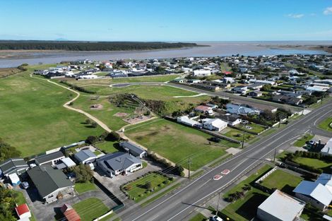 Photo of property in 46 Seabury Avenue, Foxton Beach, Foxton, 4815