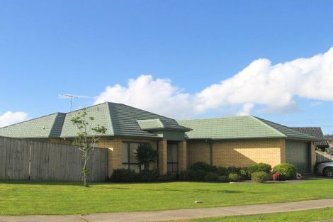 Photo of property in 4 Shankill Place, East Tamaki, Auckland, 2013