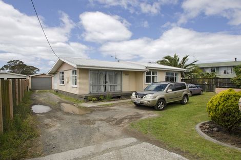 Photo of property in 606 Maunganui Road, Mount Maunganui, 3116