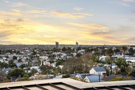 Photo of property in Crest Apartments, 104/199 Great North Road, Grey Lynn, Auckland, 1021