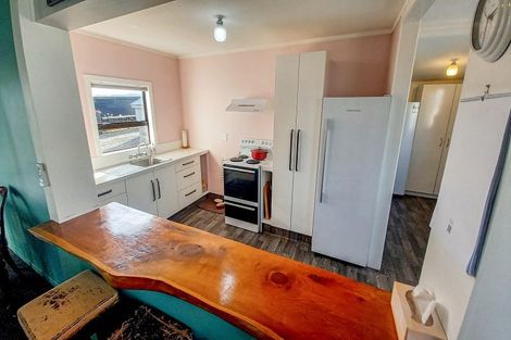 Photo of property in 9 Milton Street, Ohai, 9635