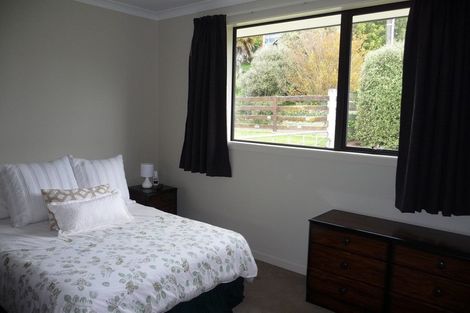 Photo of property in 12 Bear Street, Tirau, 3410