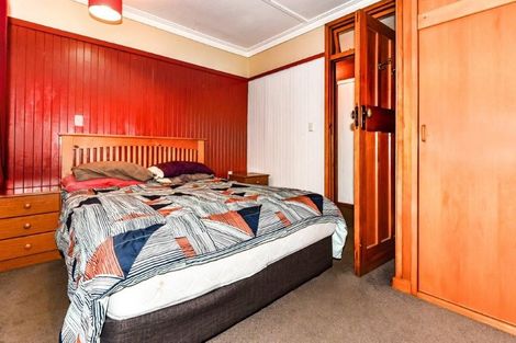 Photo of property in 13 Cliff Street, Coalgate, 7673