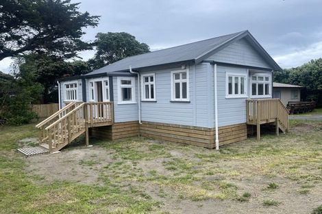 Photo of property in 110 Tutere Street, Waikanae Beach, Waikanae, 5036