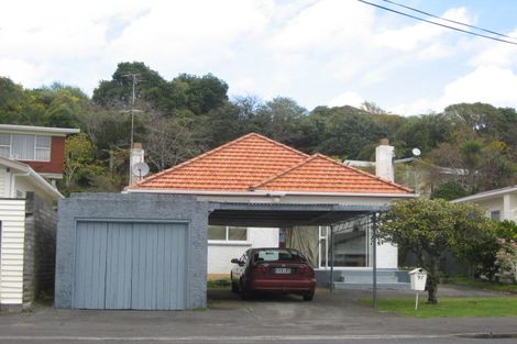 Photo of property in 97 Fulford Street, New Plymouth, 4310
