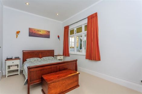 Photo of property in 125 Mount Smart Road, Onehunga, Auckland, 1061