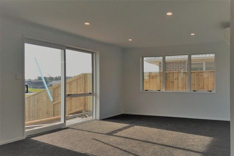 Photo of property in 103 Hills View Drive, Papamoa, 3118